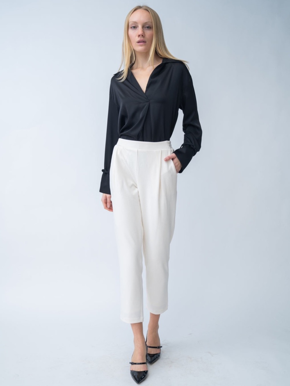ADRIENNE LANDAU Classic High-Waist Cropped Trousers - off white